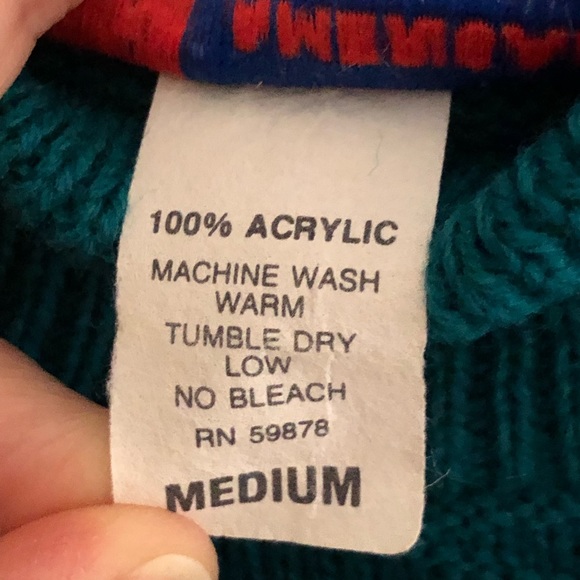 Vintage teal Aztec print mock neck sweater, medium - Picture 4 of 10